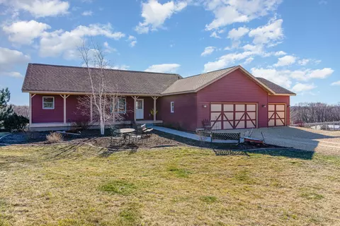 44213 165th Ave, Kilkenny, MN 56052