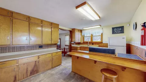 15567 County 4, Spring Valley, MN 55975 photo 3