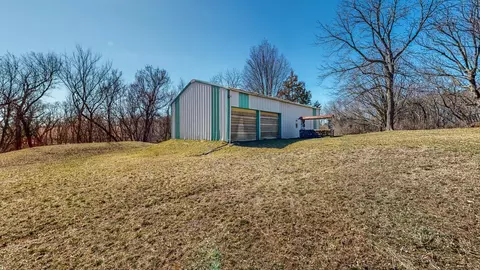 15567 County 4, Spring Valley, MN 55975 photo 38