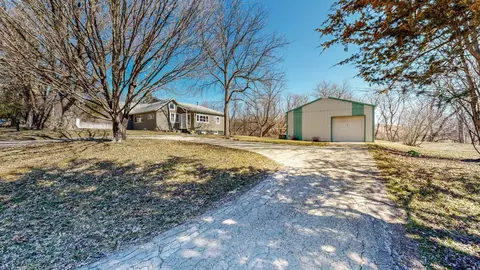 15567 County 4, Spring Valley, MN 55975