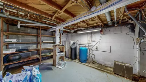 15567 County 4, Spring Valley, MN 55975 photo 24