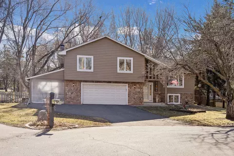 4119 Avondale St, Minnetonka, MN 55345