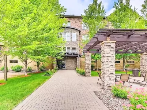 13570 Technology Dr #2317, Eden Prairie, MN 55344