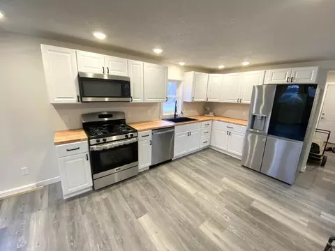 1724 Maple St, Brainerd, MN 56401 photo 3