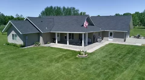 21434 110th St, Sauk Centre, MN 56378