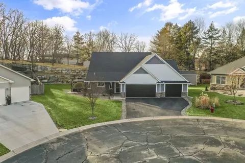 20433 Akin Cir, Farmington, MN 55024