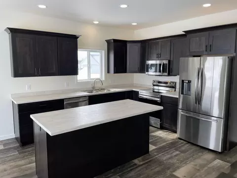 912 7th Ave NW, Perham, MN 56573 photo 11