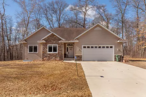 29521 Sioux Dr, Breezy Point, MN 56472
