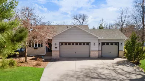 6860 231st Ln NE, Stacy, MN 55079
