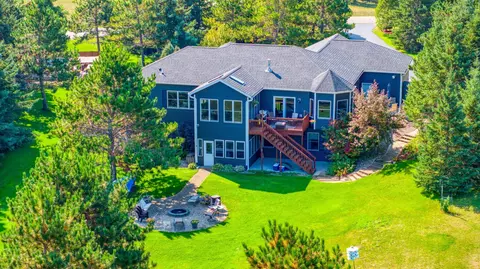 8925 Cove Dr NE, Bemidji, MN 56601