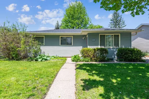 1933 Field Ave, Saint Paul, MN 55116