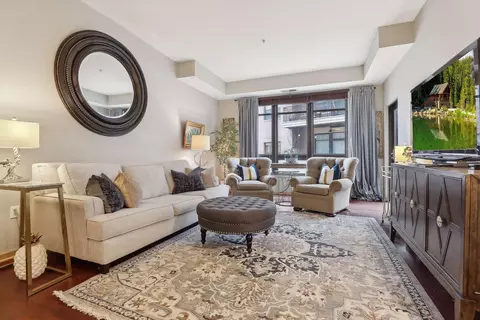 3707 Grand Way #105, Saint Louis Park, MN 55416