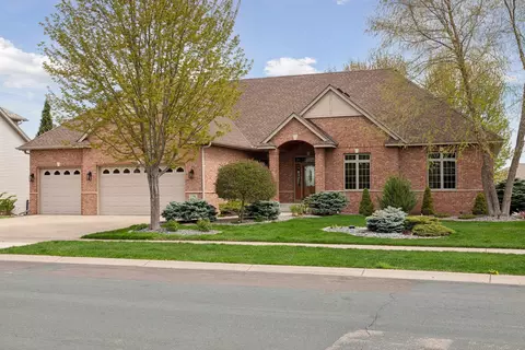 7756 Merrimac Ln N, Maple Grove, MN 55311
