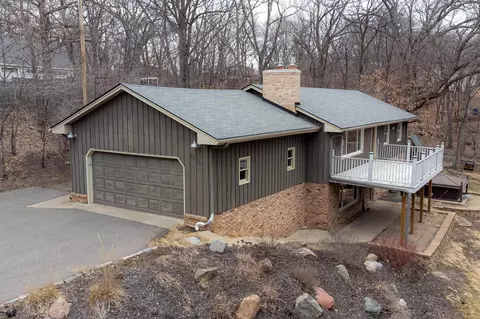 9575 Franlo Rd, Eden Prairie, MN 55347