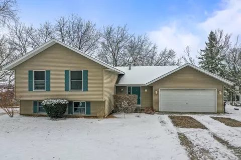 2724 1st Ave SW, Rochester, MN 55902