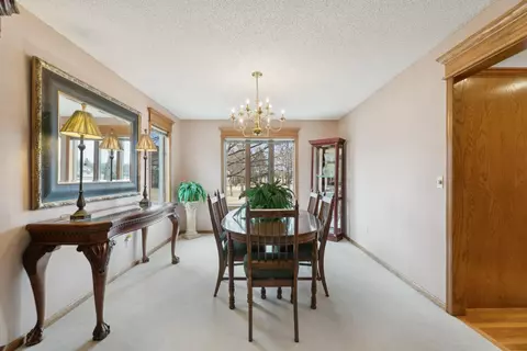 Dining - 1653 45th St SE, Saint Cloud, MN 56304 photo 4 of 4