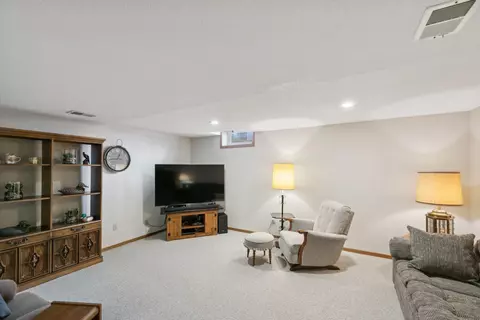 Living - 1653 45th St SE, Saint Cloud, MN 56304 photo 9 of 9