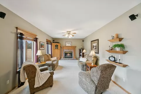 Living - 1653 45th St SE, Saint Cloud, MN 56304 photo 4 of 9