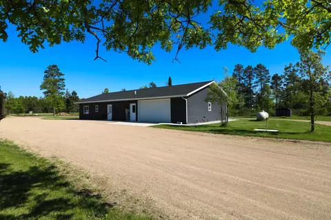 7660 Memorial Ln NW, Bemidji, MN 56601