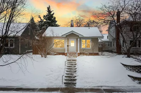 1970 Palace Ave, Saint Paul, MN 55105