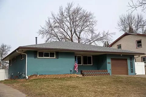 4146 Reservoir Blvd, Columbia Heights, MN 55421