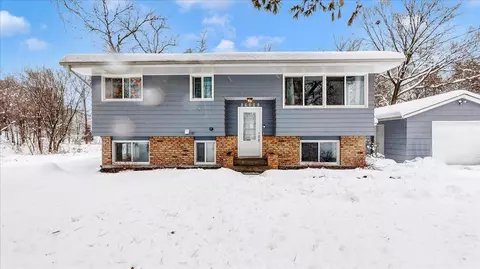 26029 2nd St W, Zimmerman, MN 55398