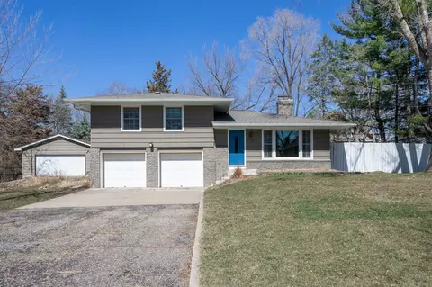 1130 Bliss Ln, Bloomington, MN 55431