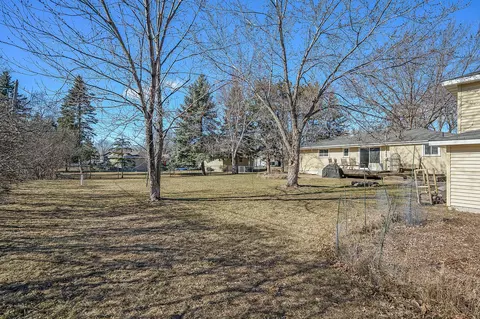 8109 115th Ln N, Champlin, MN 55316 photo 4