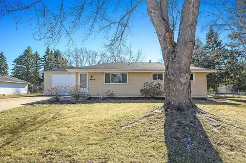 8109 115th Ln N, Champlin, MN 55316 photo 2
