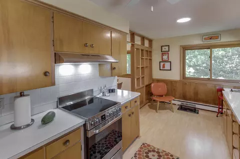 Kitchen - 15148 Riverside Dr, Brainerd, MN 56401 photo 3 of 4