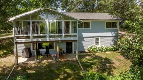 15148 Riverside Dr, Brainerd, MN 56401