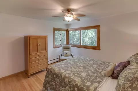 Bedroom - 15148 Riverside Dr, Brainerd, MN 56401 photo 4 of 6