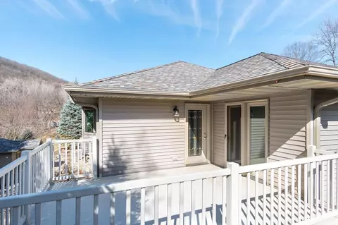 65 Mcintosh Rd E, La Crescent, MN 55947 photo 14