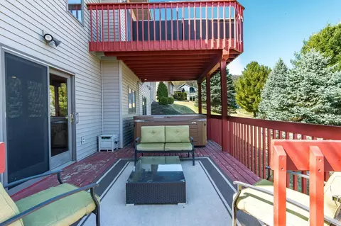 402 N Hill St, La Crescent, MN 55947 photo 13