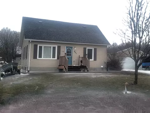 821 1st Ave NW, Dodge Center, MN 55927