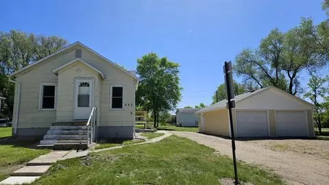 232 Church St S, Browns Valley, MN 56219