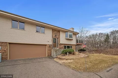 4609 Rosewood Ln N, Plymouth, MN 55442