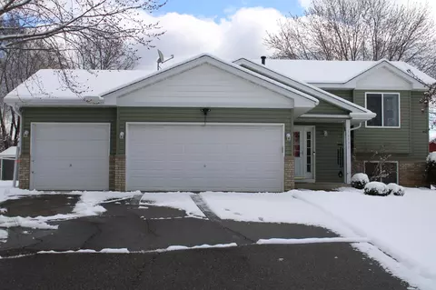 14371 Tungsten Way NW, Ramsey, MN 55303