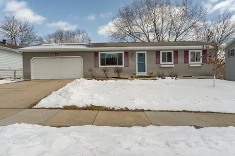2420 4th Ave NW, Rochester, MN 55901