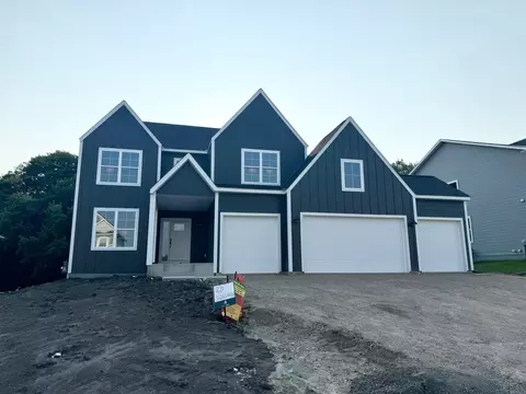 921 Big Woods Dr, Delano, MN 55328