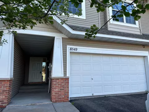 8549 Gateway Cir, Monticello, MN 55362