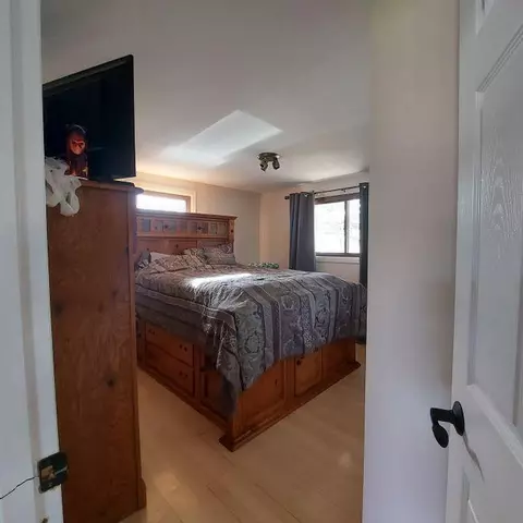 1318 E 7th St, Superior, WI 54880 photo 9
