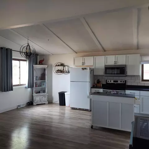 1318 E 7th St, Superior, WI 54880 photo 5