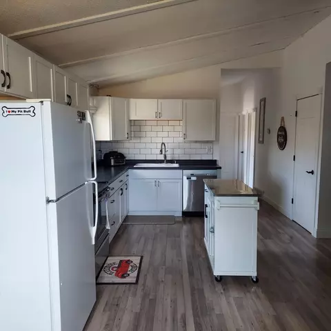 1318 E 7th St, Superior, WI 54880 photo 6