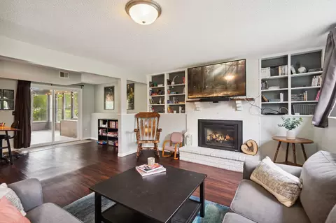 4797 141st St W, Apple Valley, MN 55124