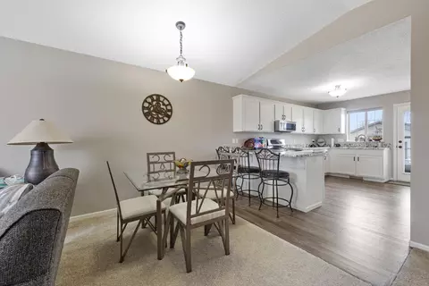 2405 Cornell Dr, Faribault, MN 55021 photo 9