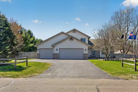 20972 Rendova St NE, East Bethel, MN 55011
