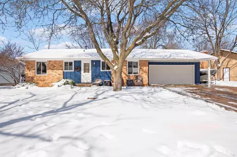 10848 Crooked Lake Blvd NW, Coon Rapids, MN 55433