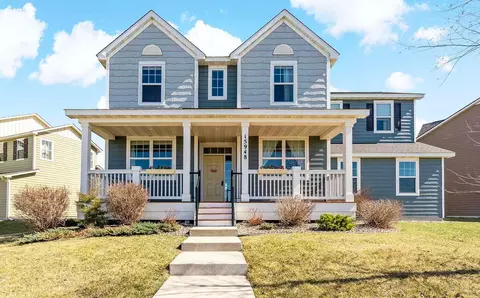 15948 Cobblestone Lake Pkwy S, Apple Valley, MN 55124