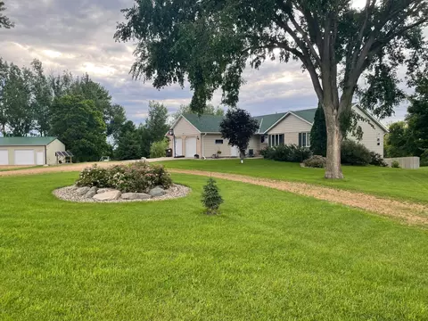 20481 365th Ave, Green Isle, MN 55338